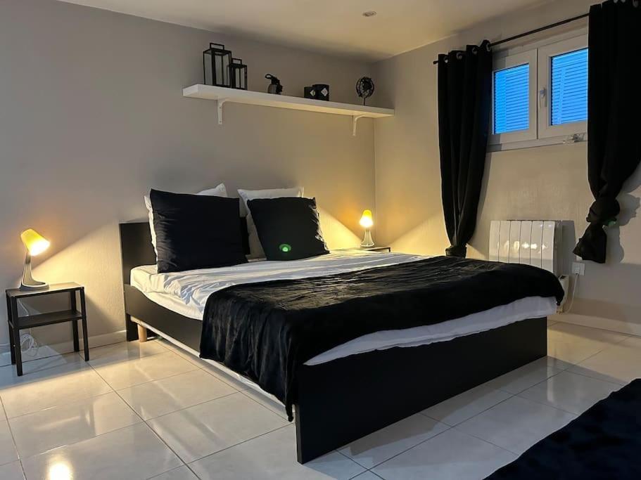 Cosy Studio - 10 Min Away From Cdg Aeroport - 30 Min Away From Paris - Parc Asterix - Olympic Games 2024 Le Thillay Exterior photo